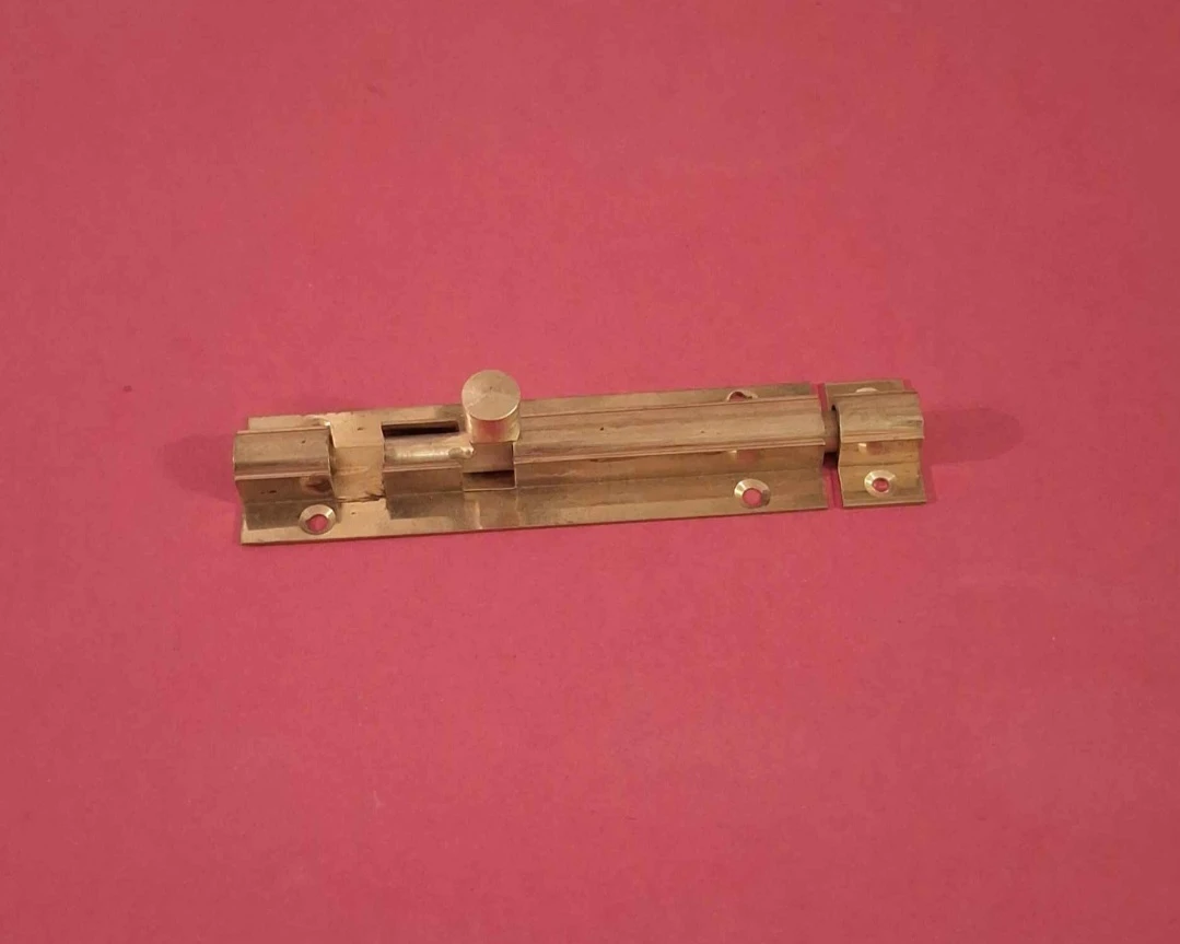 Small Brass Barrel Bolt 🏈