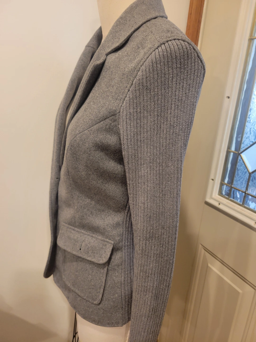 Grey knit-sleeve  M blazer - photo 5