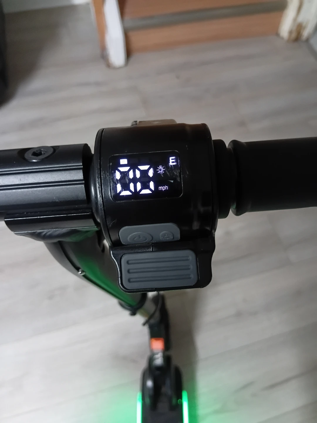 Jetson omega Electric Scooter - photo 3