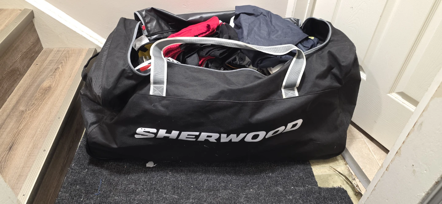 Sher-Wood Senior Wheeled Hockey Bag