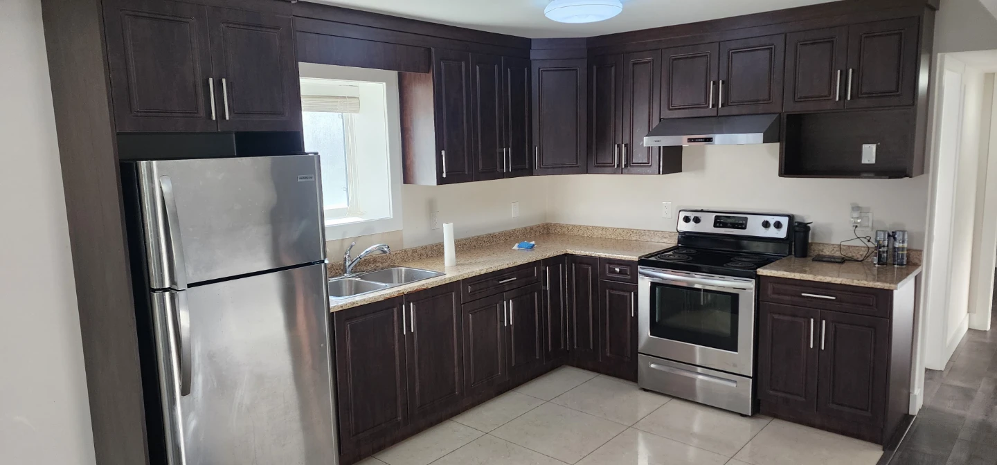 Basement for rent - photo 2