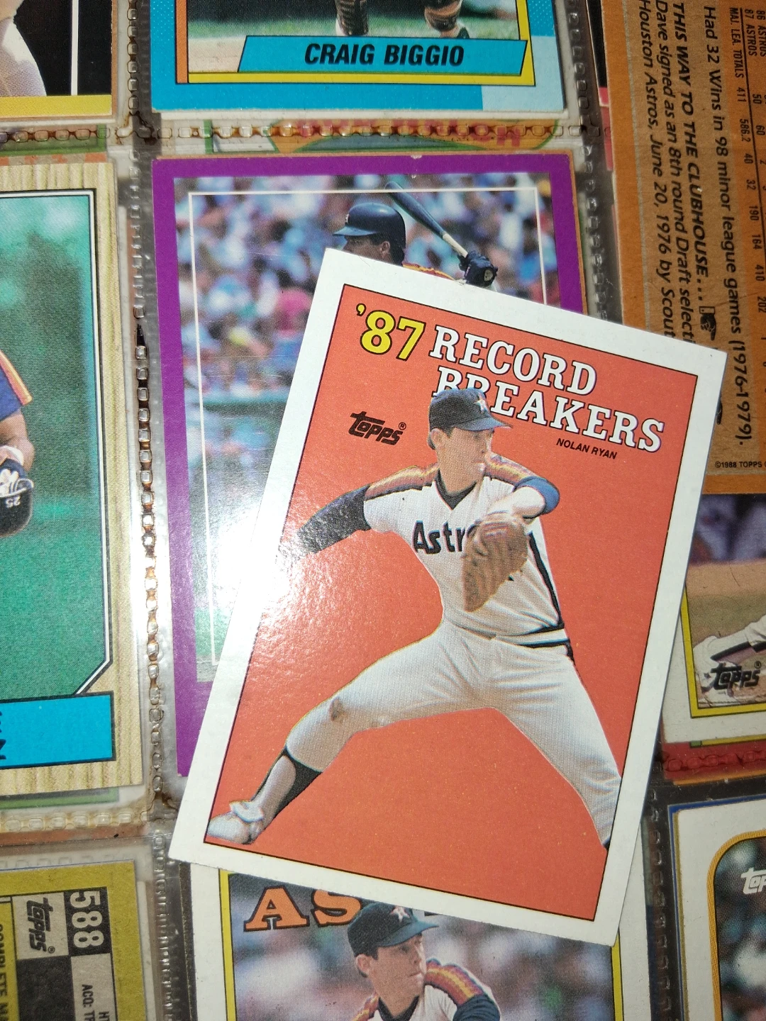 1987 Topps Nolan Ryan Record Breakers Baseball Card - photo 3