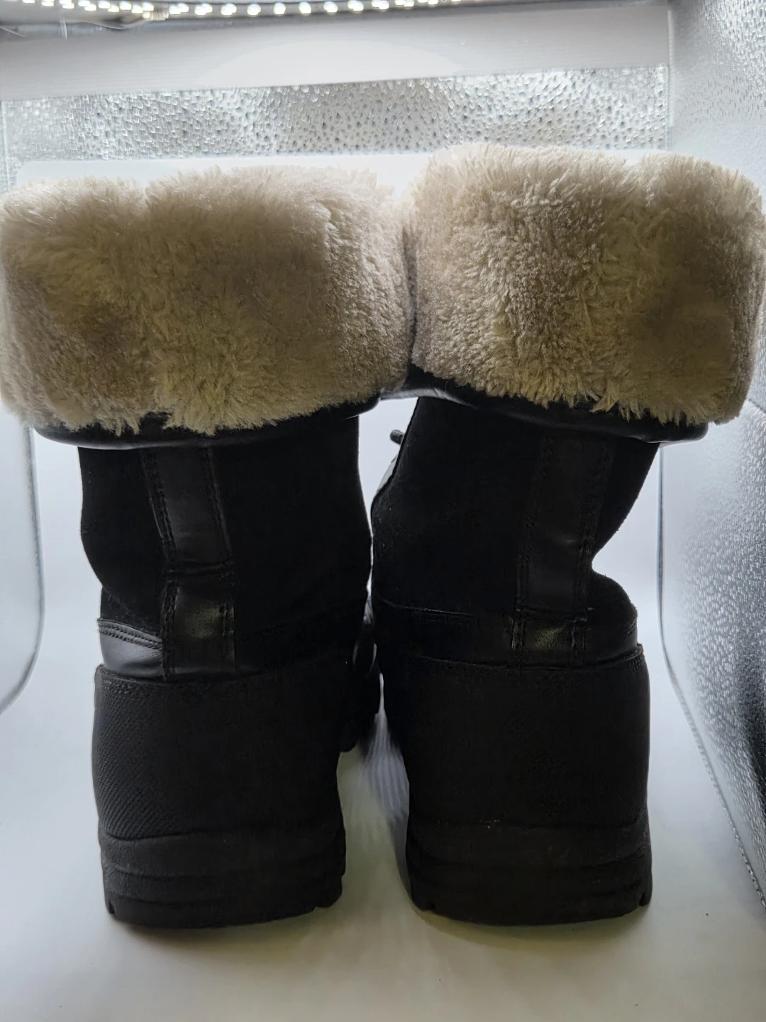 Lugz Black Faux Fur Winter Boots - photo 2