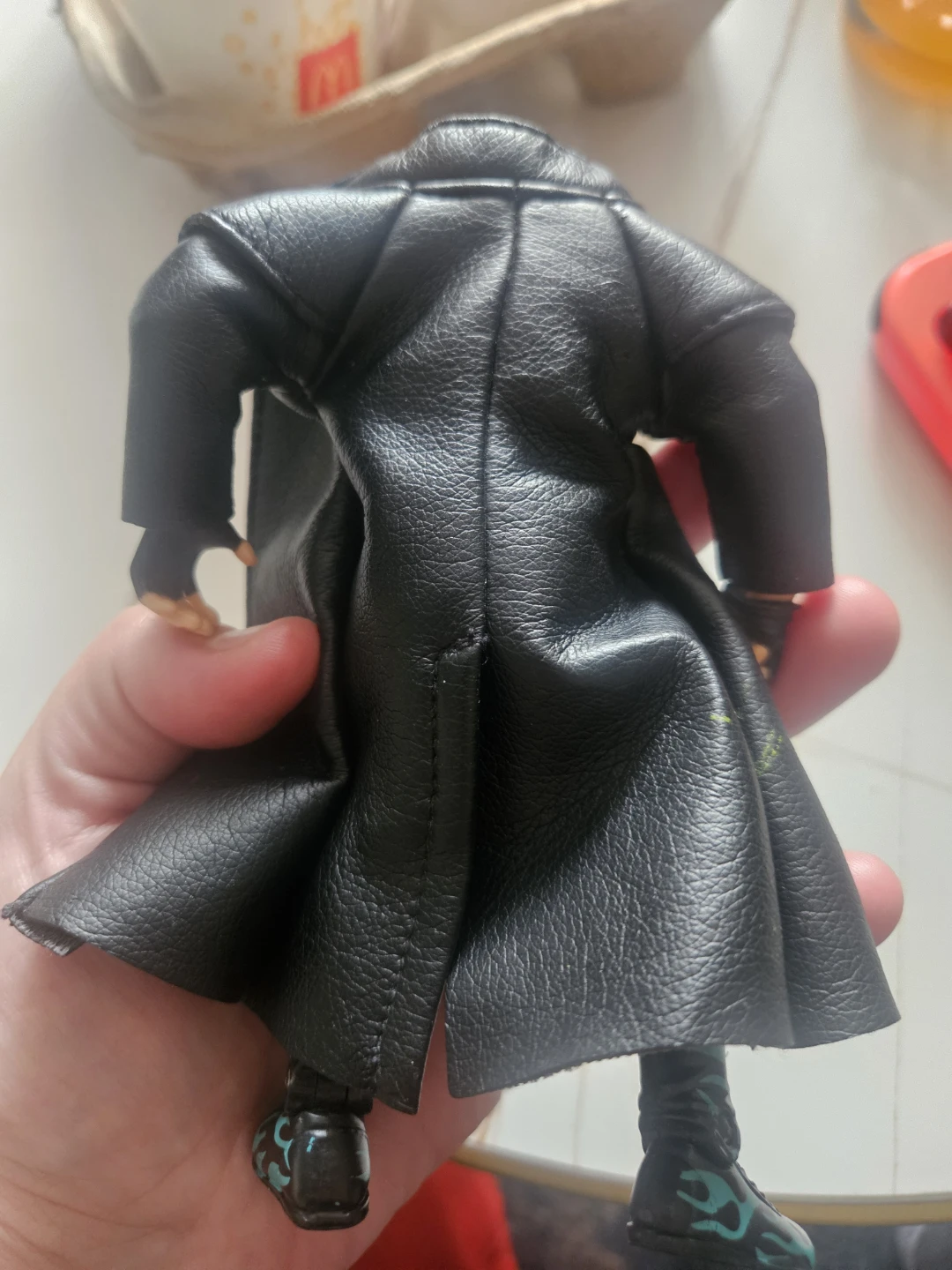 1999 WCW nWo Hulk Hogan Action Figure - photo 3