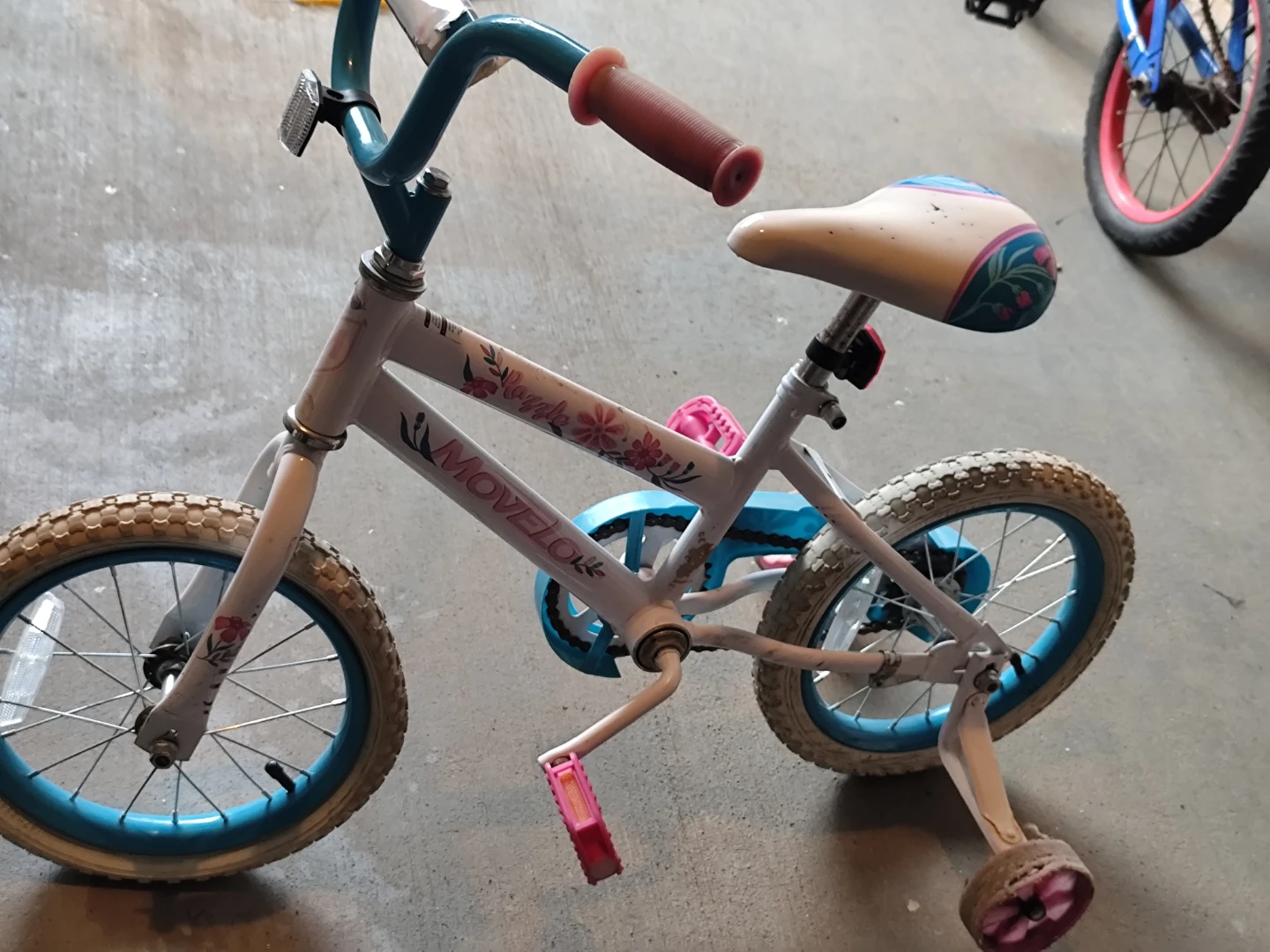 Movelo 12-inch Kids Bike - photo 4