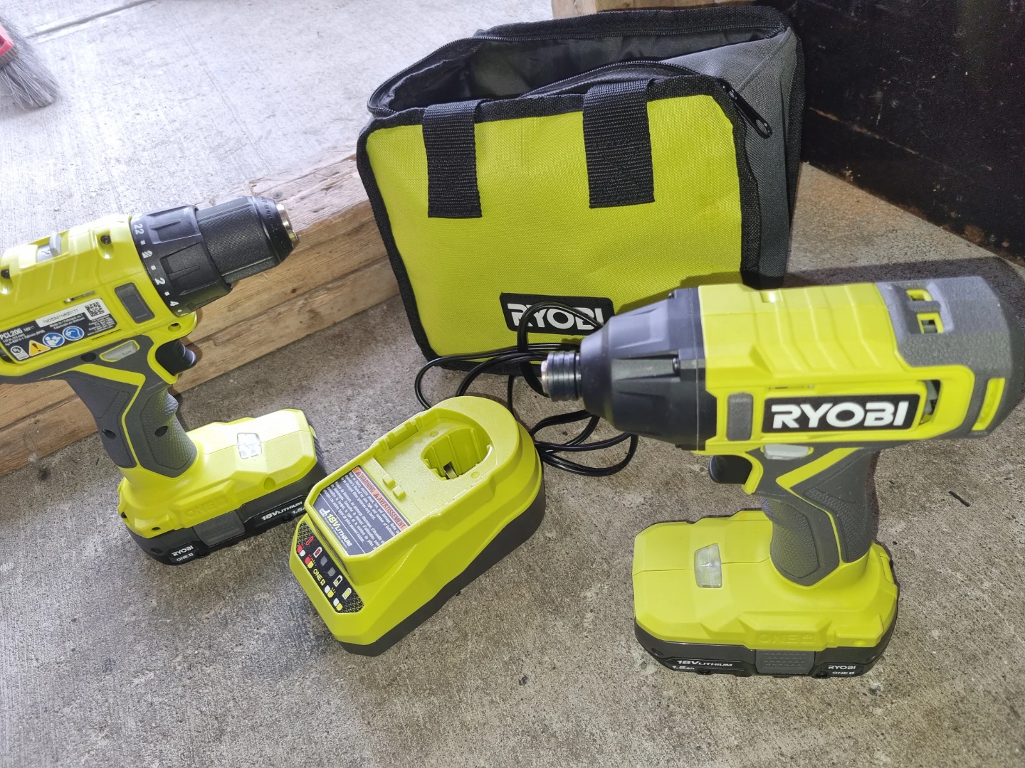 Ryobi 18V ONE+ Drill and Impact Driver Kit