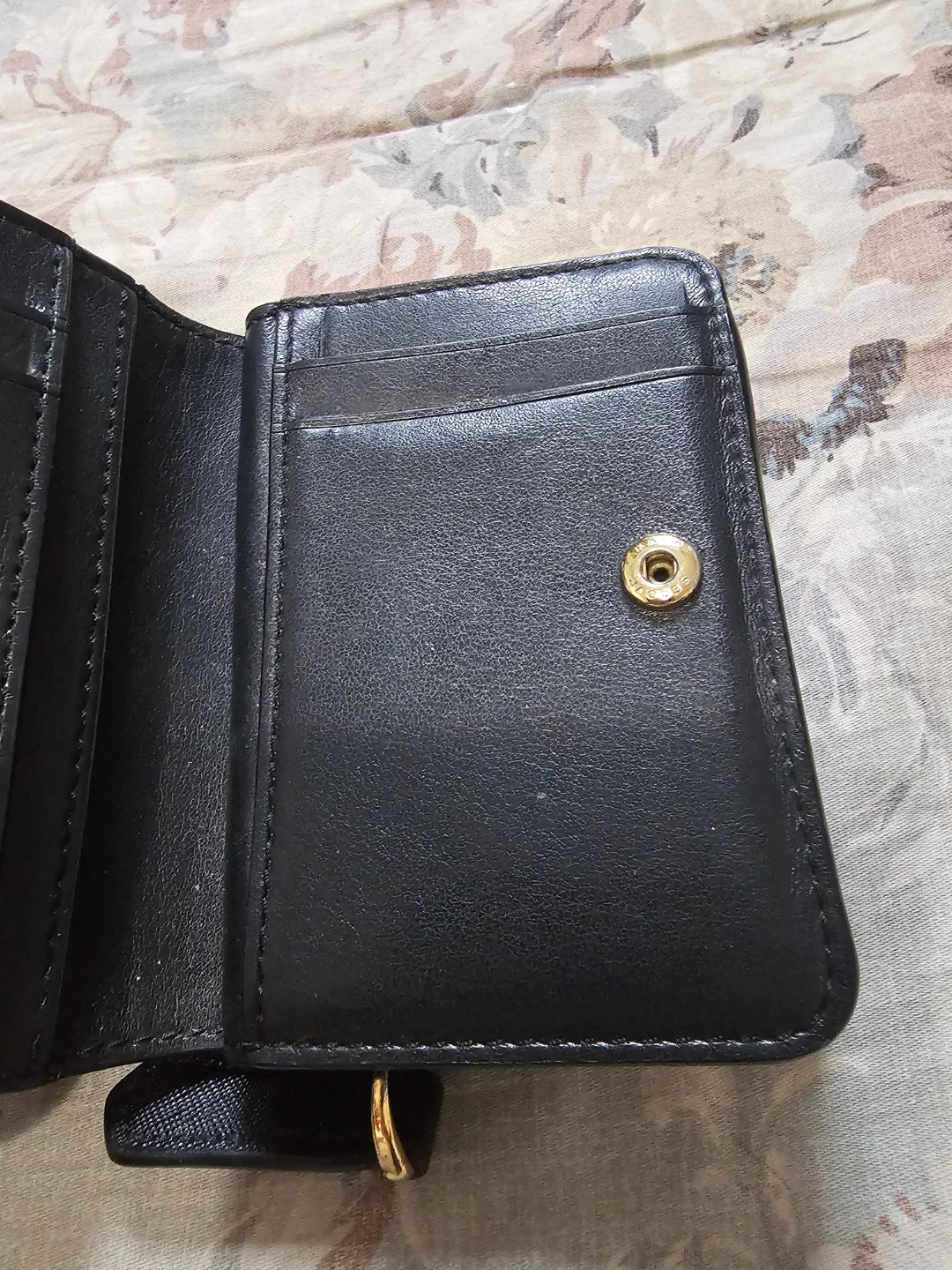 Marc Jacobs black bifold wallet - photo 5