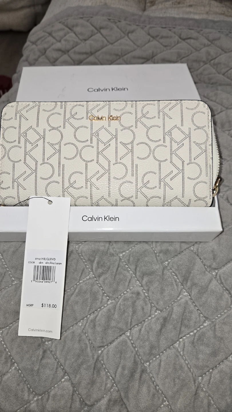 Calvin Klein Zip Around Wallet