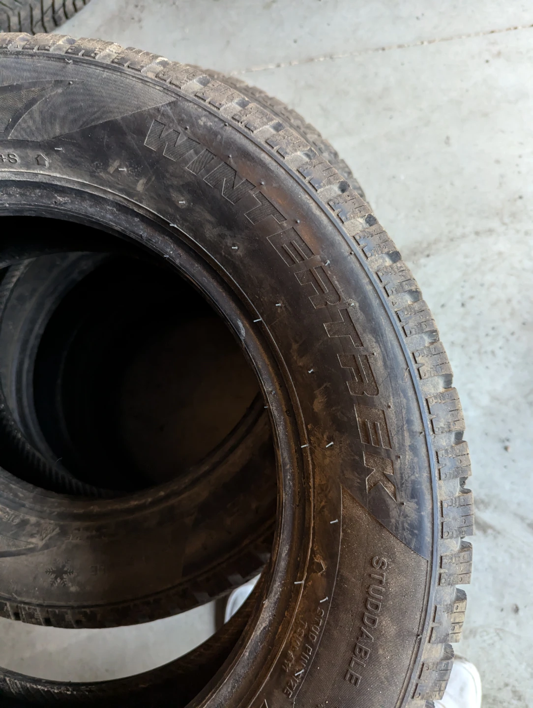 215/60R16 CERTIFIED WINTER TIRE 95T - photo 3