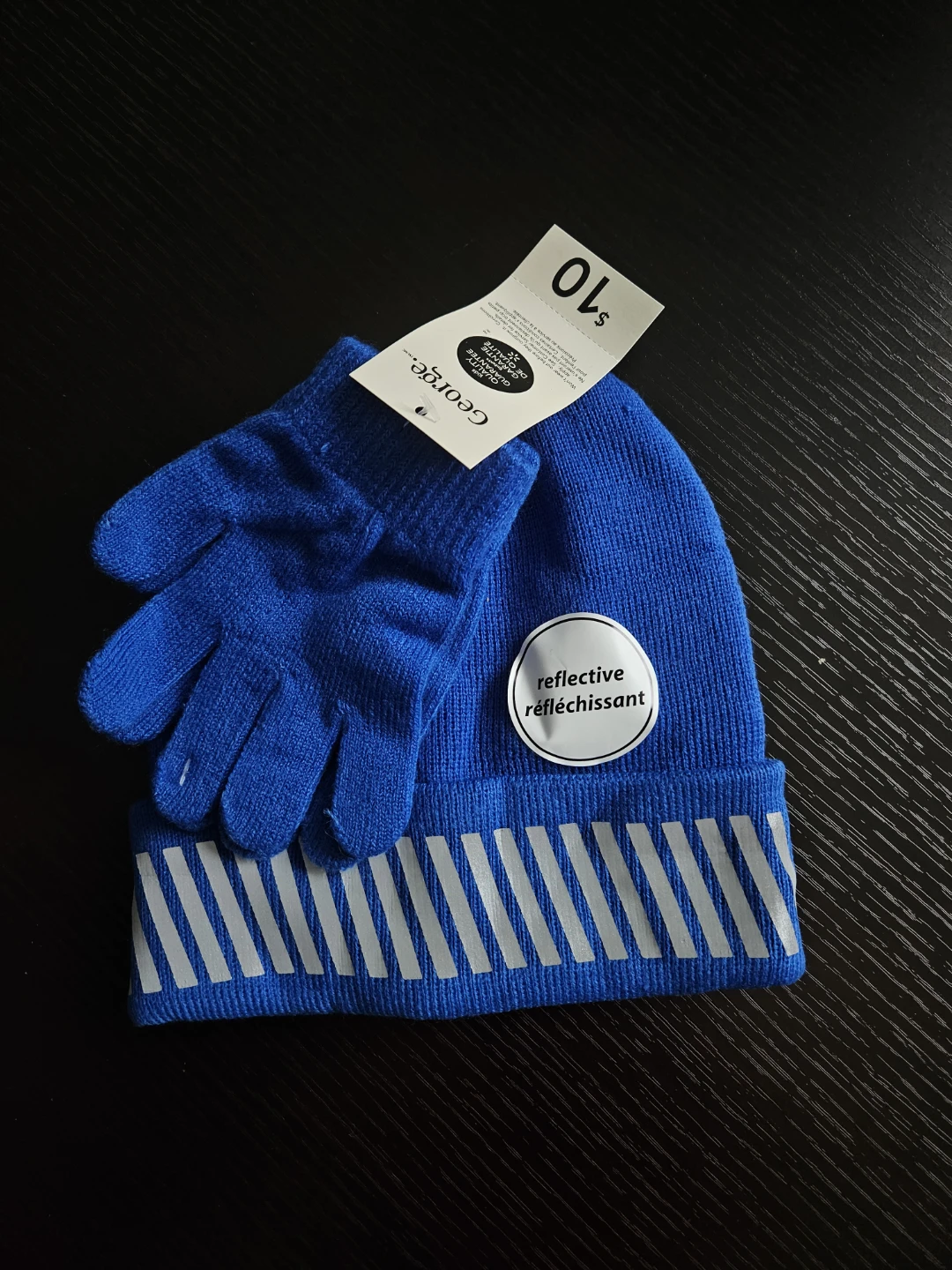 Blue reflective toque and gloves set