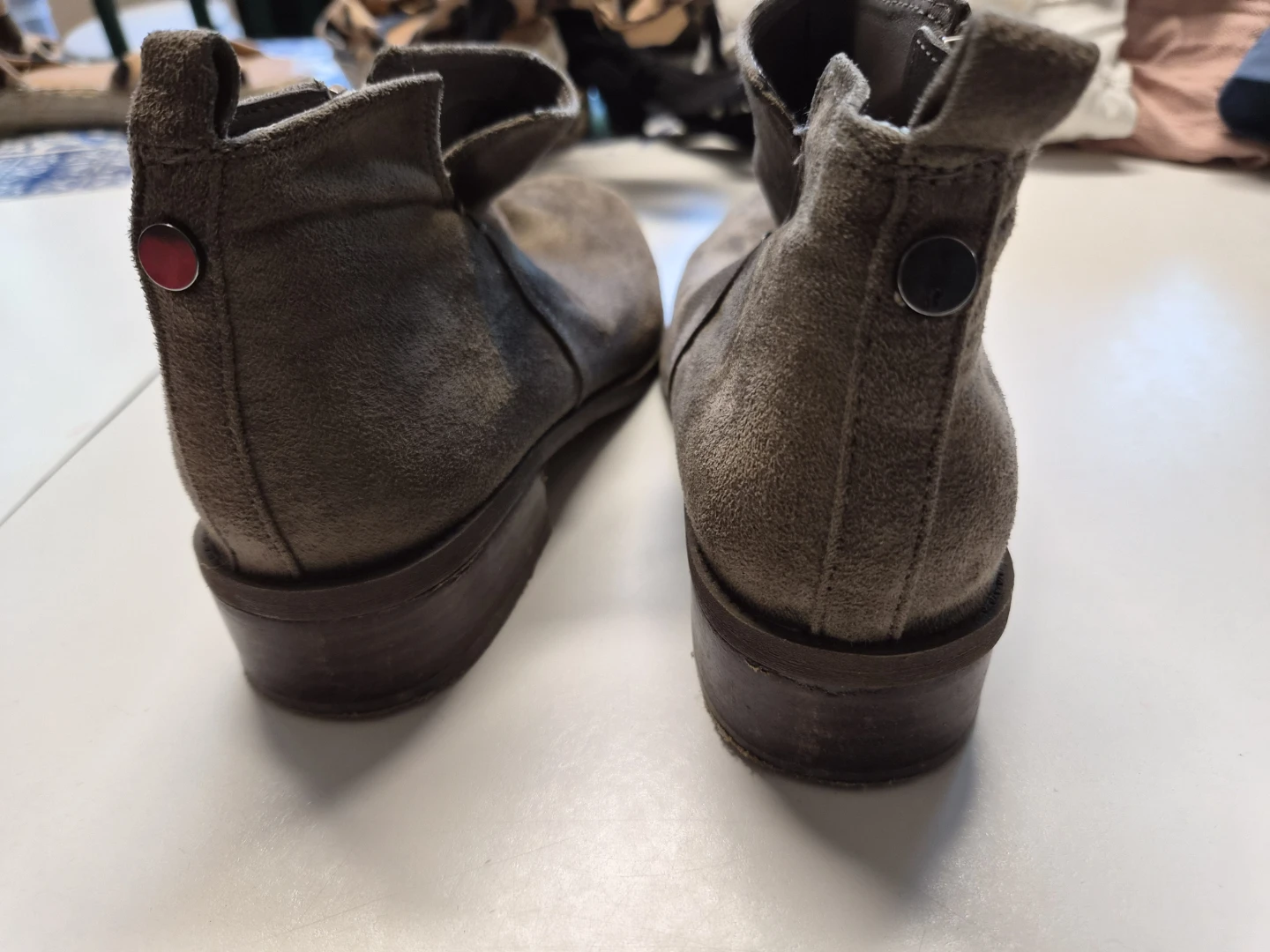 Steve Madden Grey Suede Ankle Boots - photo 2