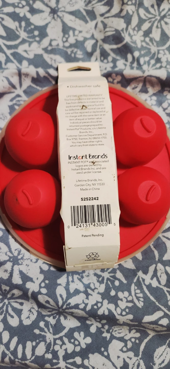 New Instant Pot Silicone Egg Bites Pan with Lid - photo 2