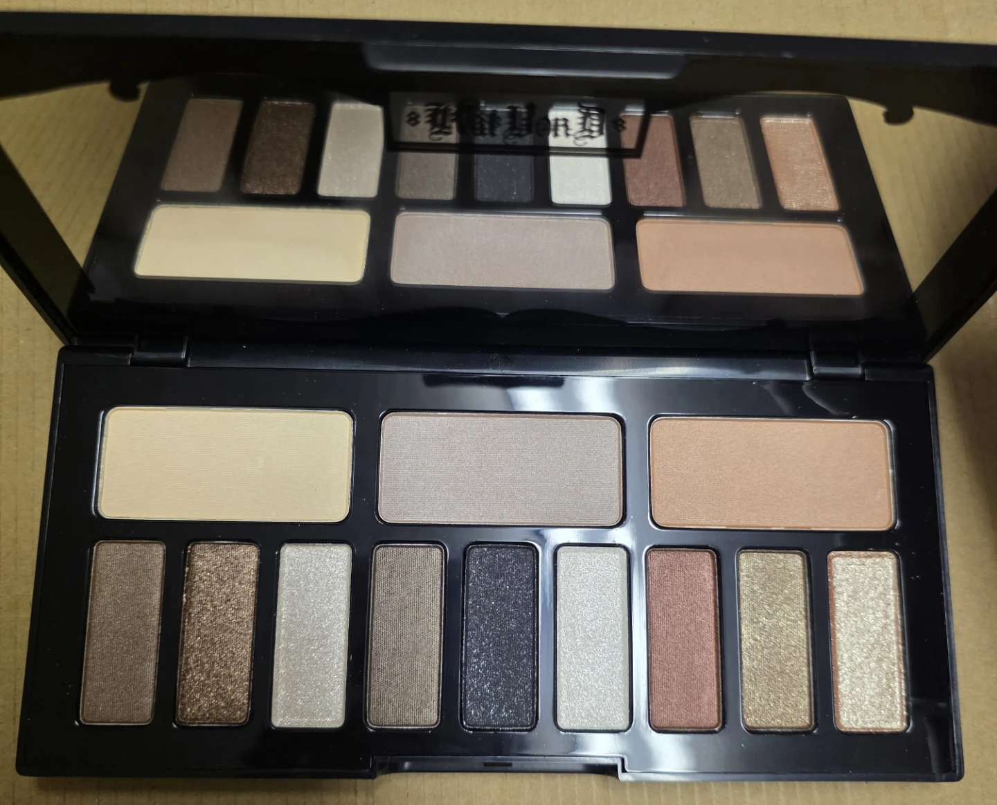 Kat Von D Shade and Light Eye Shadow Palette - Brand New