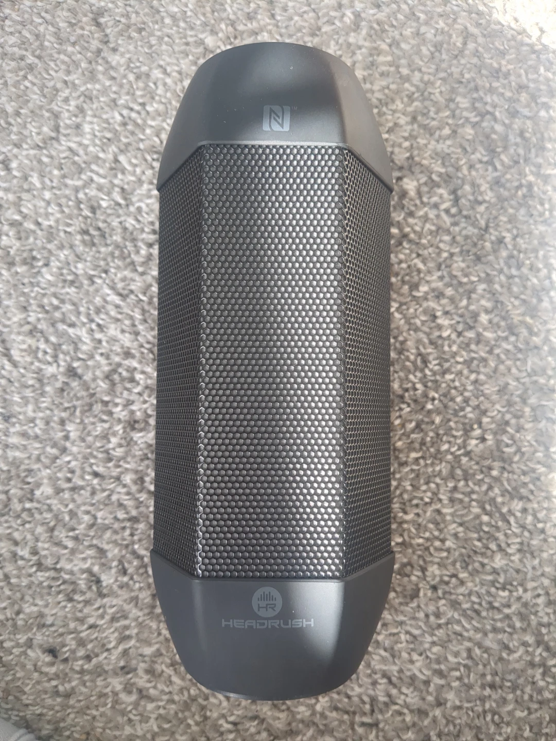 Bluetooth and NFC Speaker with LED Lights - photo 3