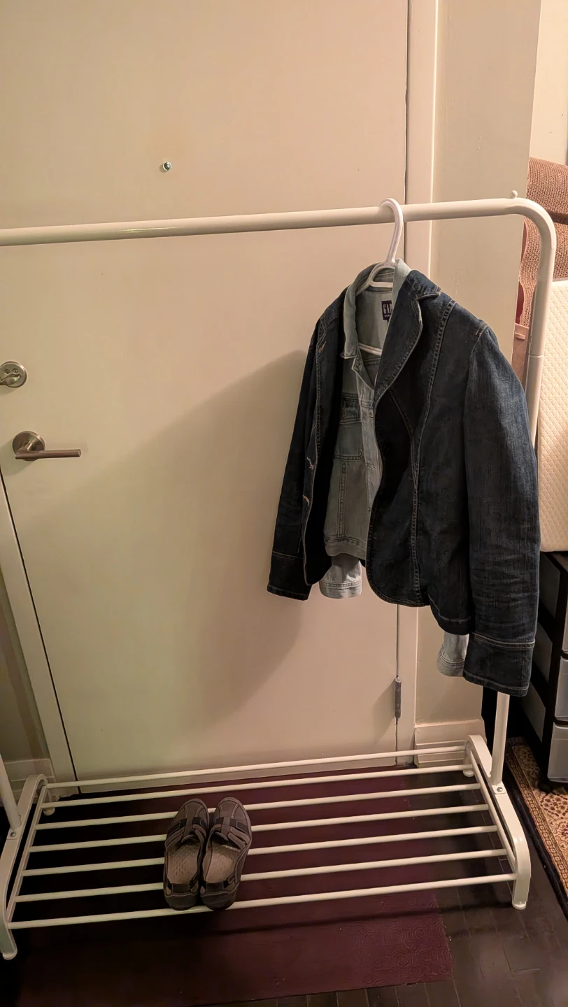 White Metal Clothing Rack with Shoe Shelf - photo 2