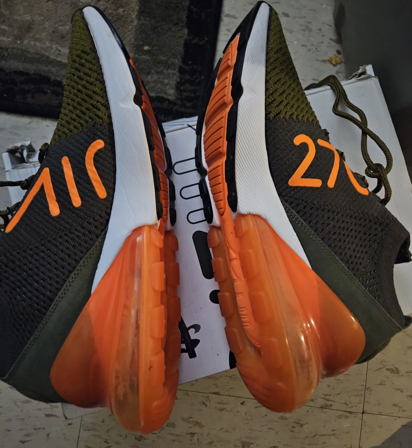 Nike Air Max 270 Olive and Orange - photo 5