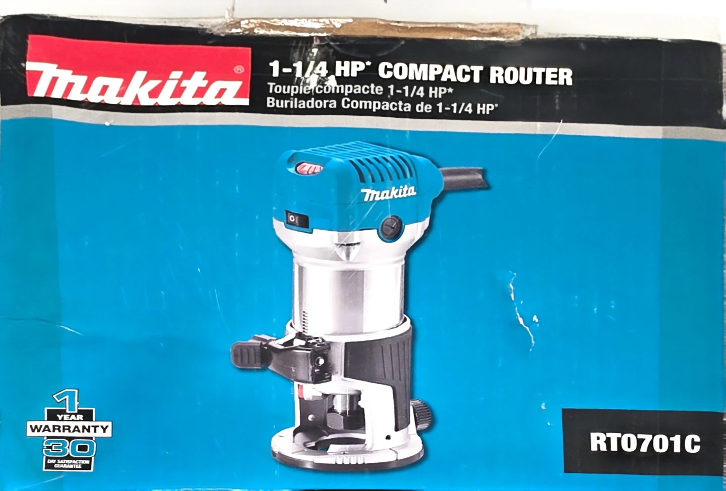 Makita 1-1/4 HP Compact Router RT0701C