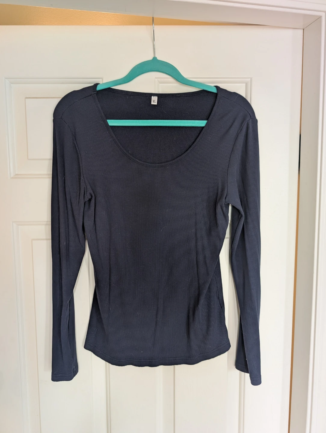 Navy Long-Sleeve Ribbed Shirt XL