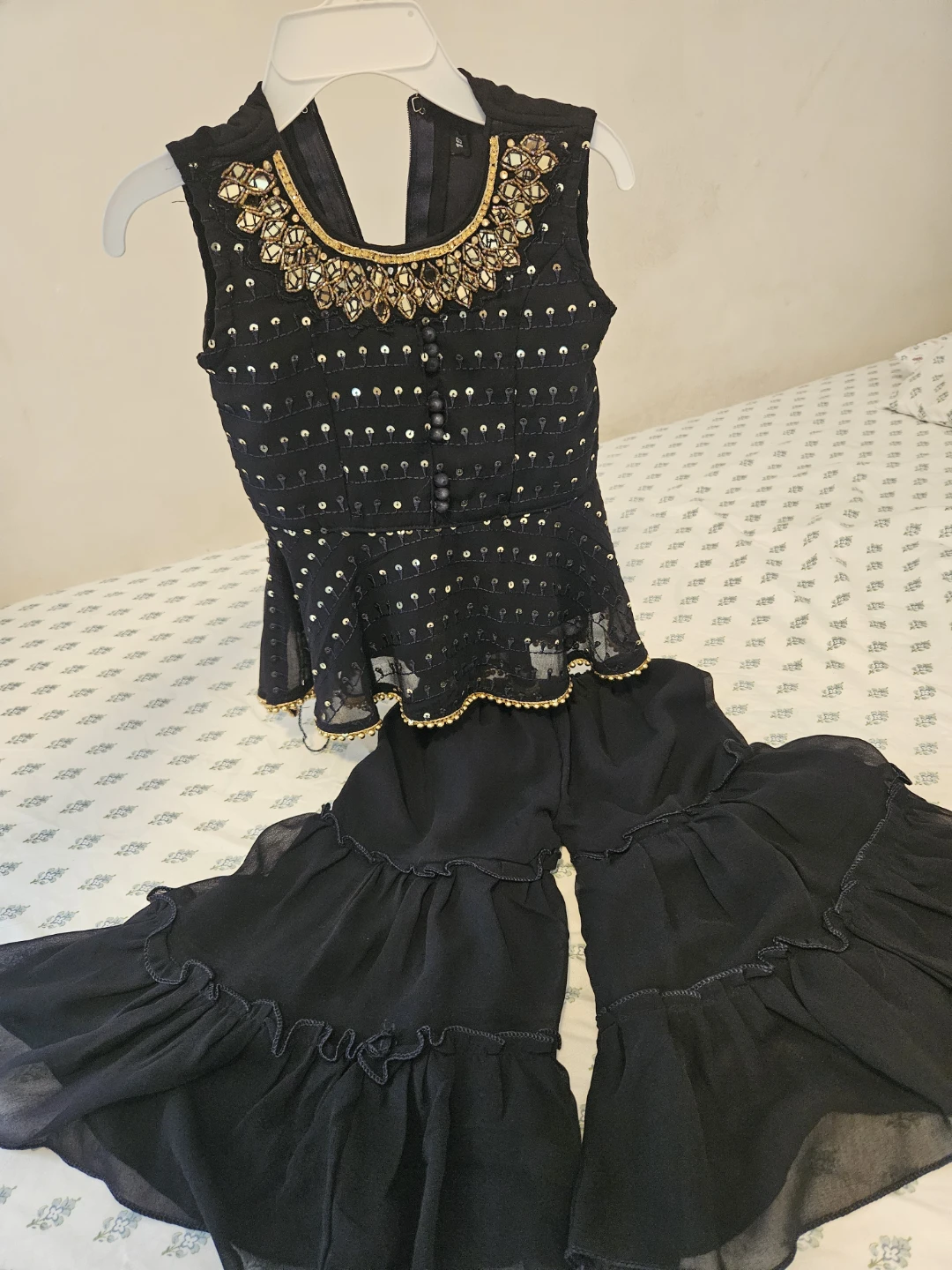 Girl dark blue Traditional Outfit 2 peice. - photo 2