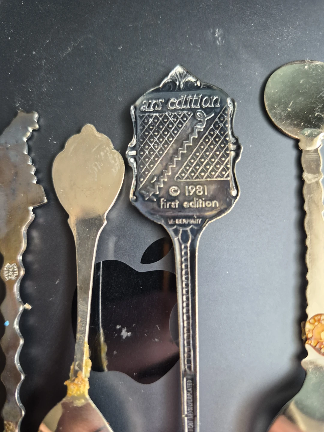 Collection of 5 Vintage Souvenir Spoons - photo 3