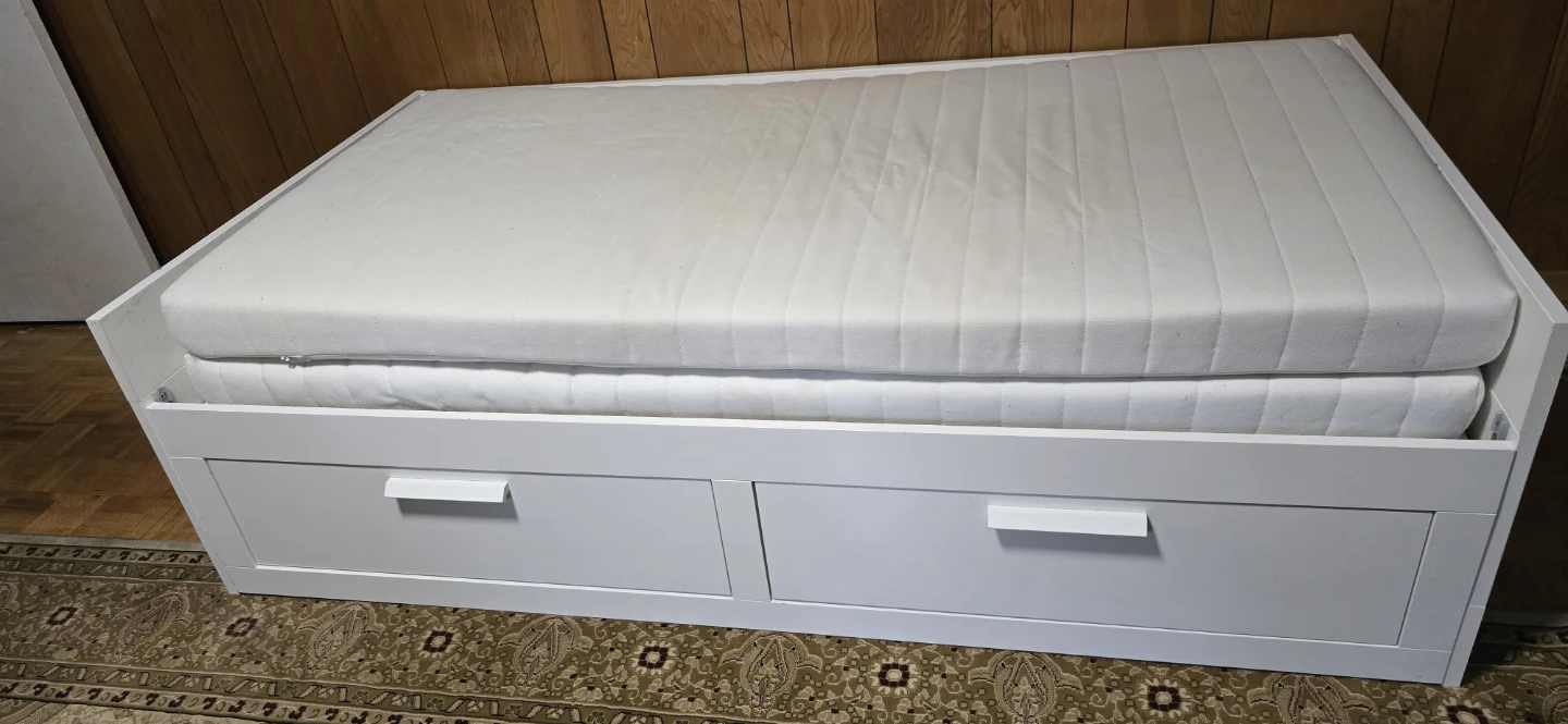 IKEA white daybed with two storage drawers - photo 5