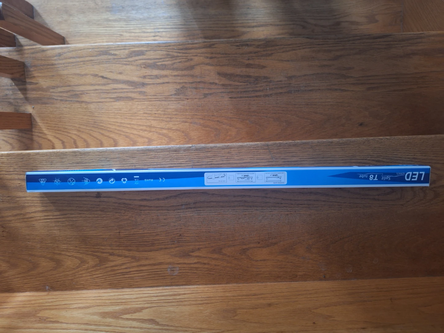 Split T8 LED Tube Light