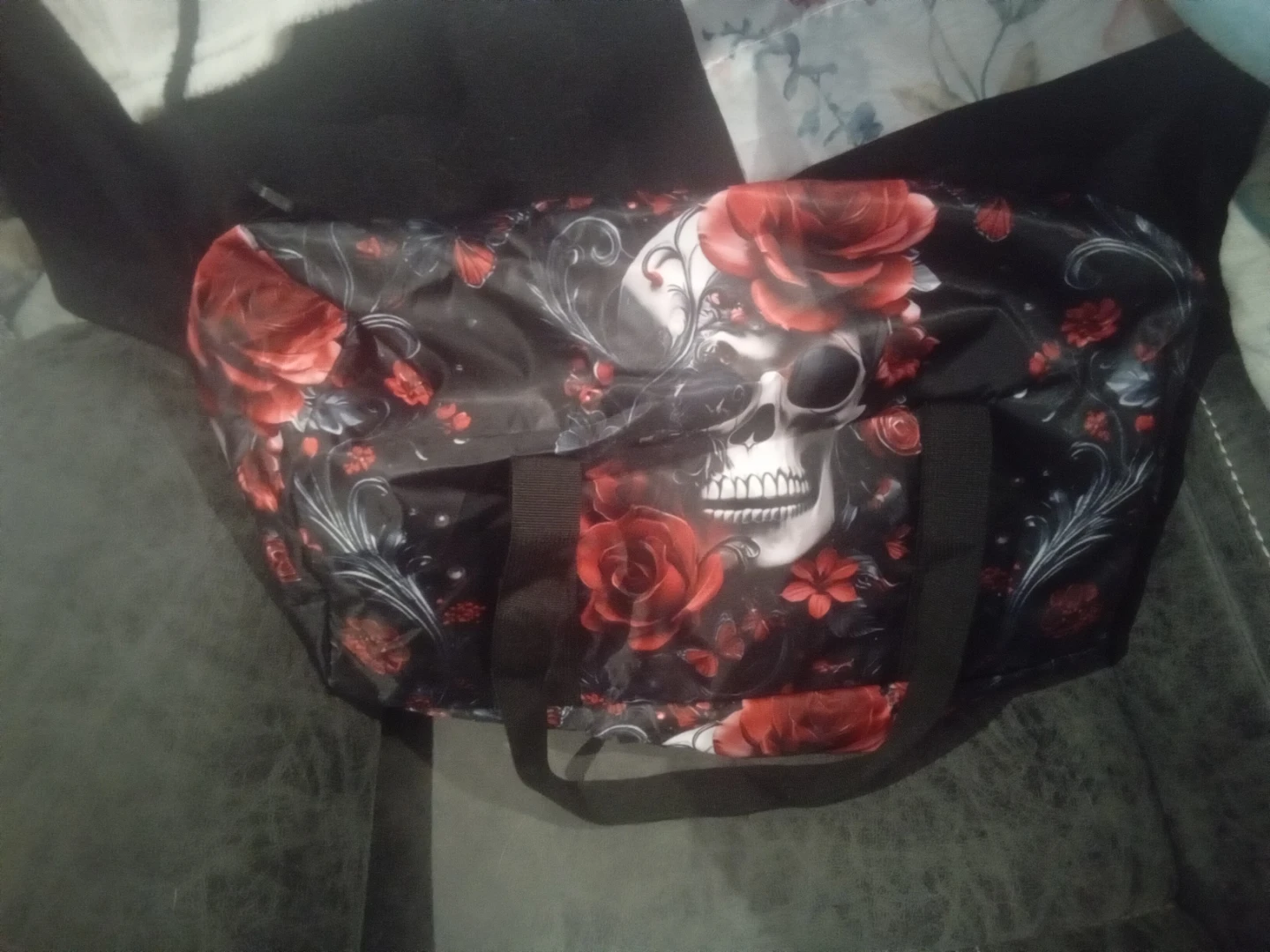 SUN LOVE BABY skull and rose print duffle bag