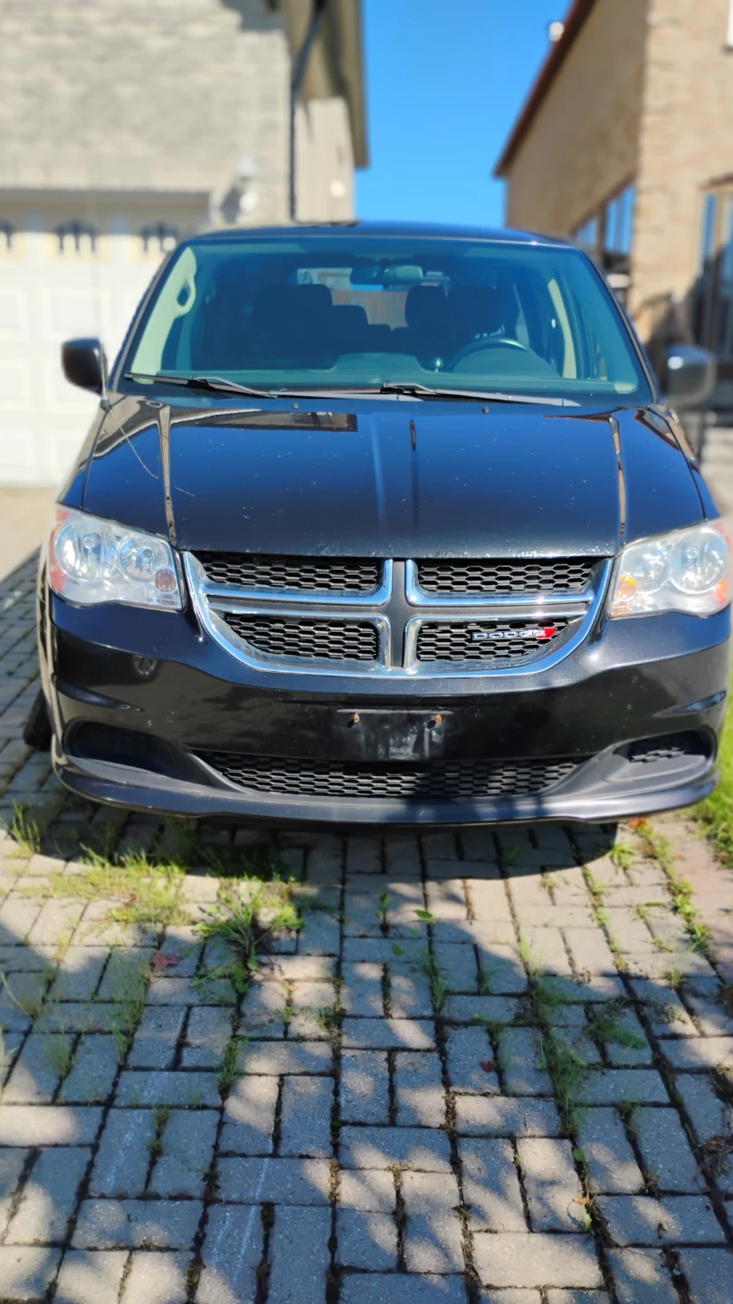 Dodge Grand Caravan Black