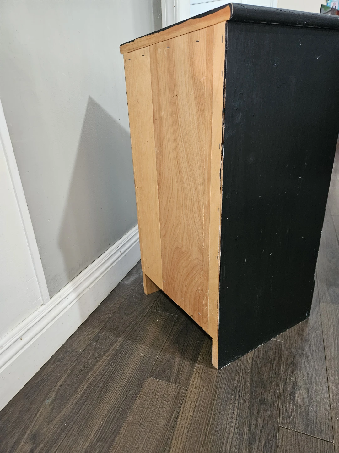 Black Nightstand - photo 4