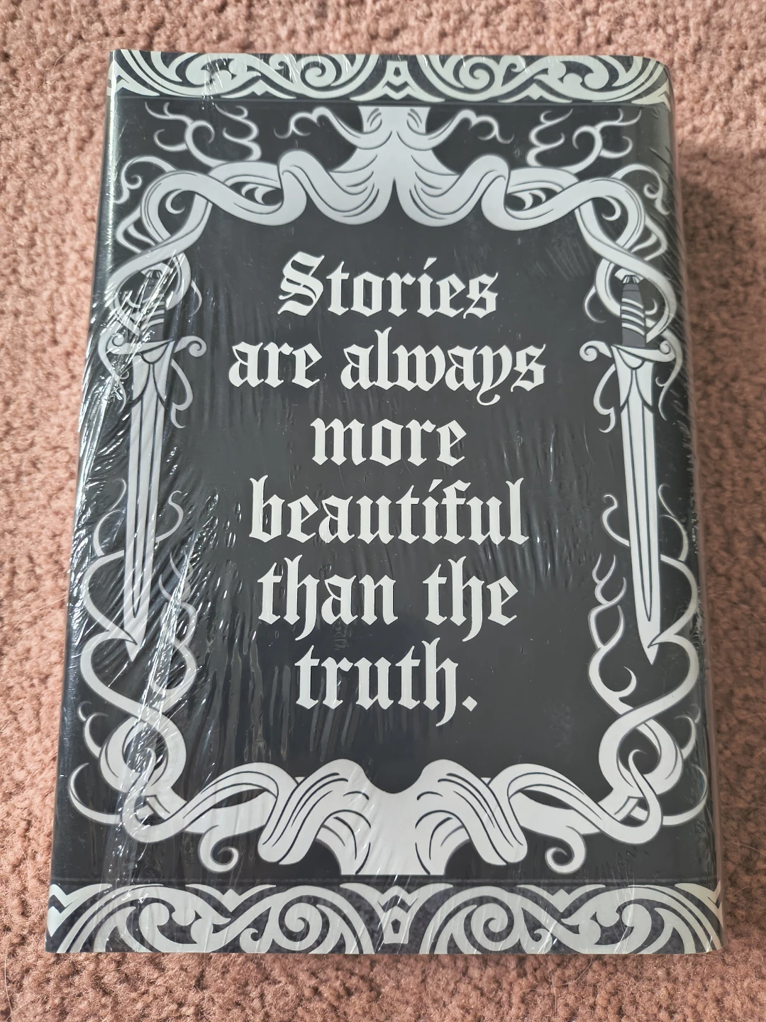 Silver in the Bone by Alexandra Bracken - Signed Edition🏈 - photo 2