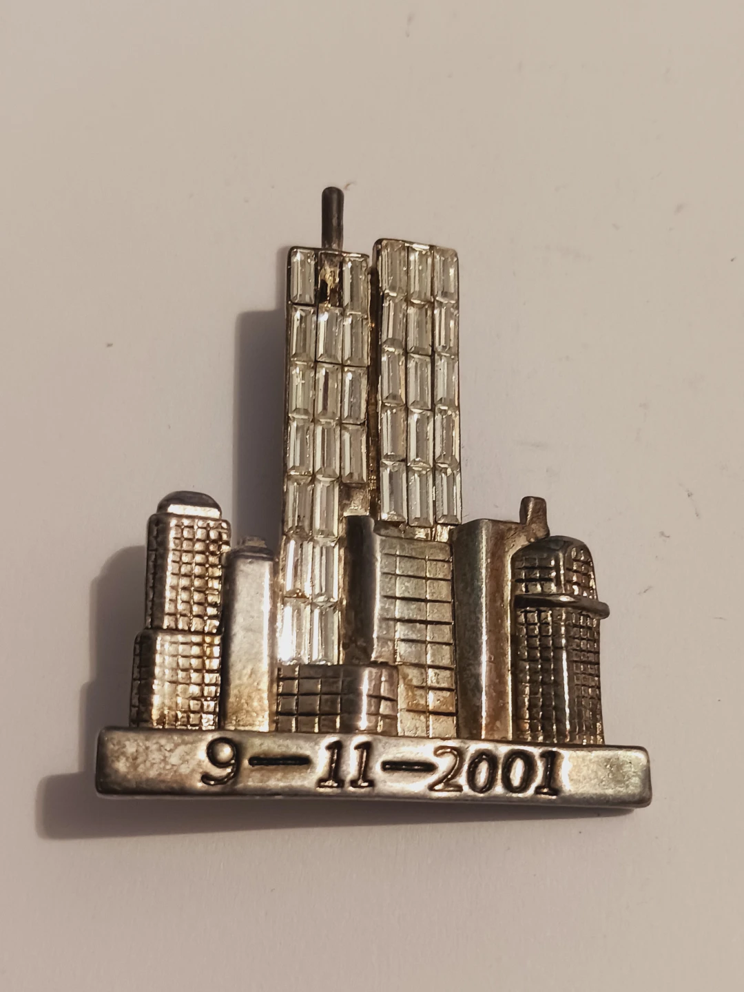 9-11-2001 Twin Towers Commemorative Pin