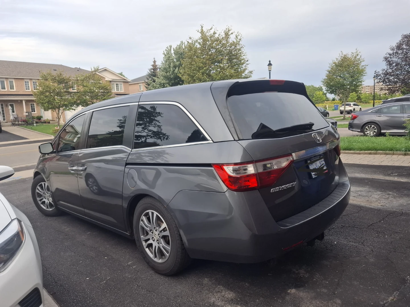 2012 Honda Odyssey - photo 4