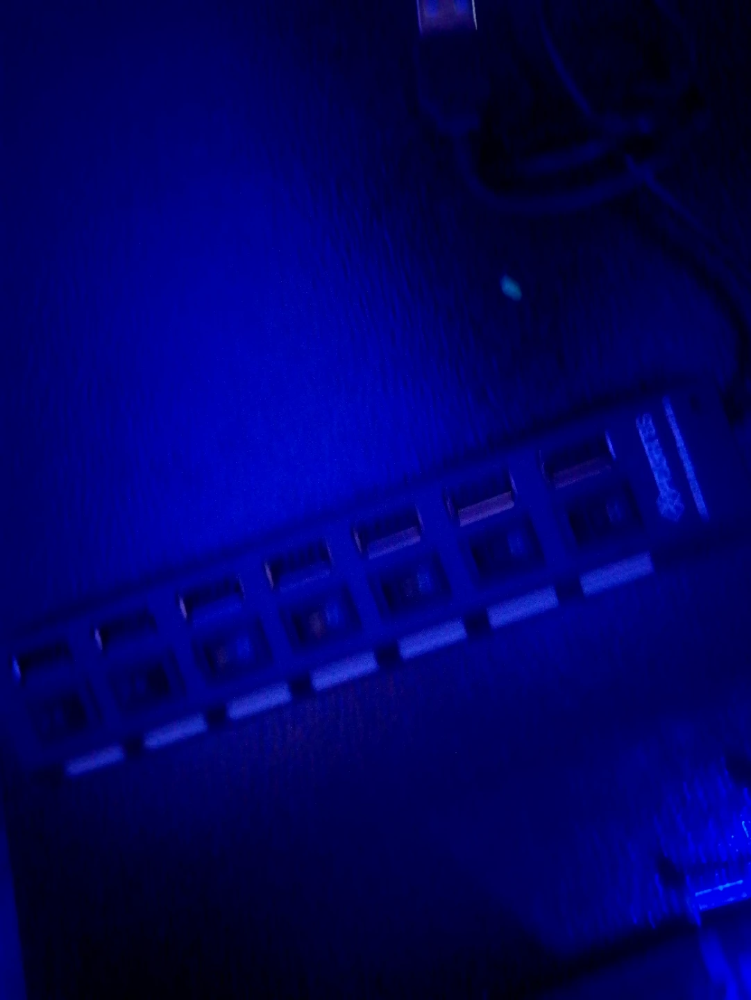 7-Port USB 2.0 High Speed Hub - photo 2