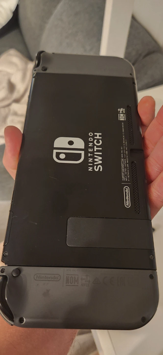 Nintendo Switch V1 with accesories - photo 4