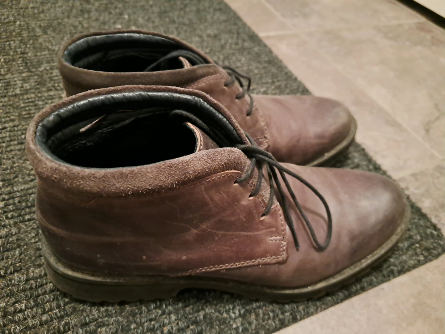 Size 41 chukka boots