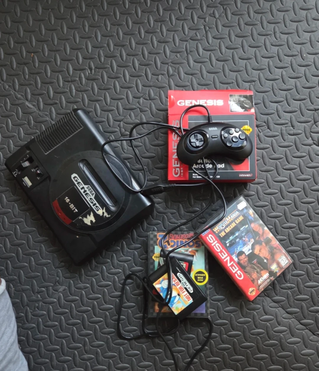 Sega Genesis 16-Bit Console with Games and Controller - photo 2