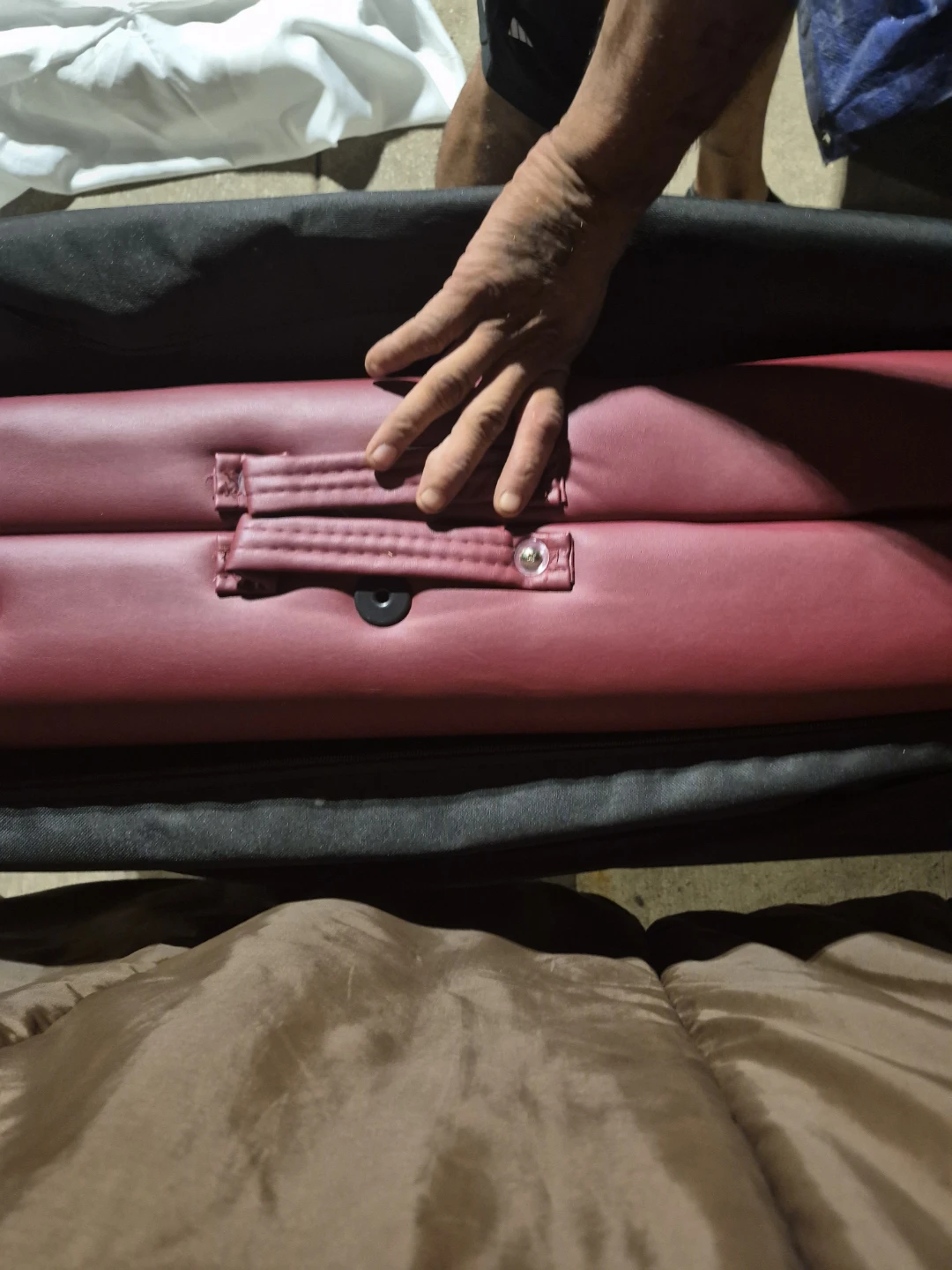 Massage Table - photo 3