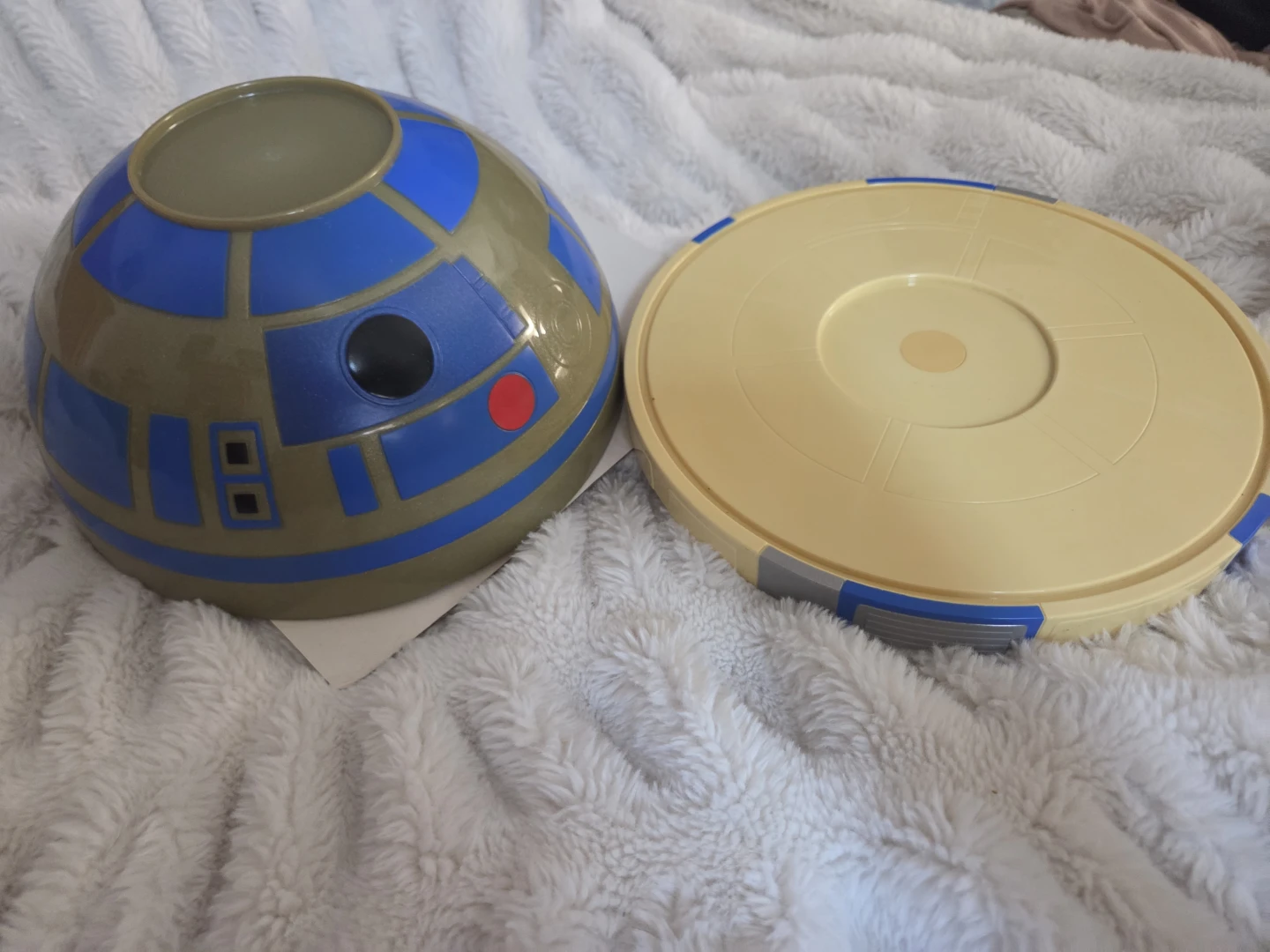 Star Wars R2-D2 Round Bowl with Lid