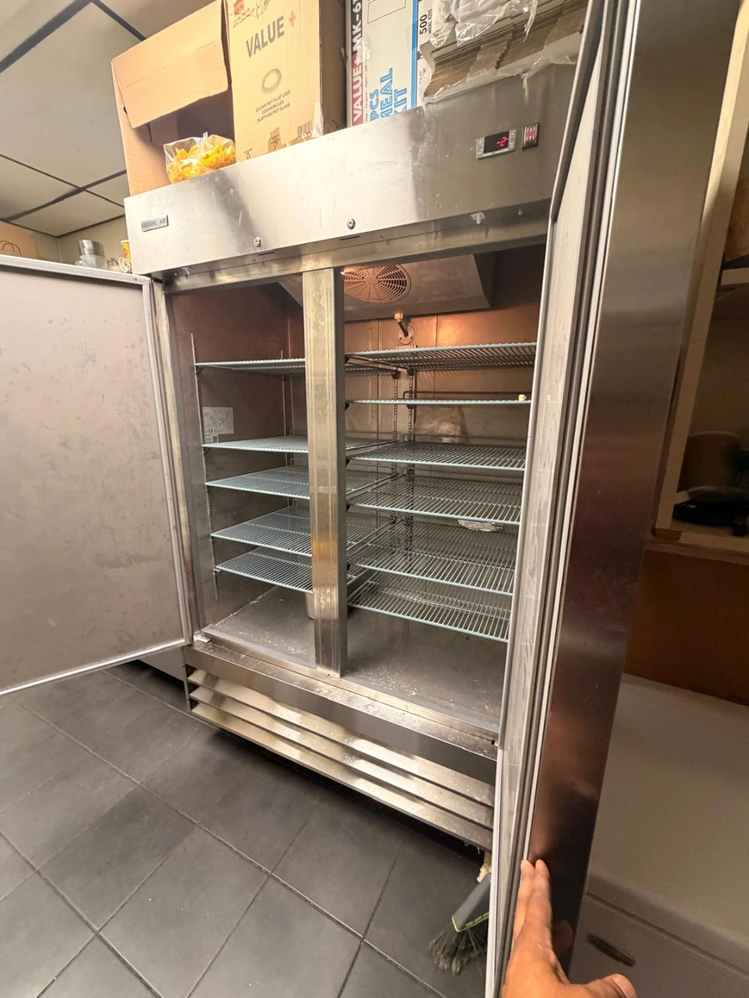 Nordic Air SF-54 Double Solid Door Freezer - photo 3