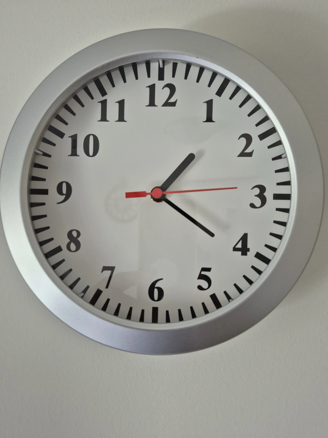 Pelay Hidden Camera Silver Wall Clock 1080P