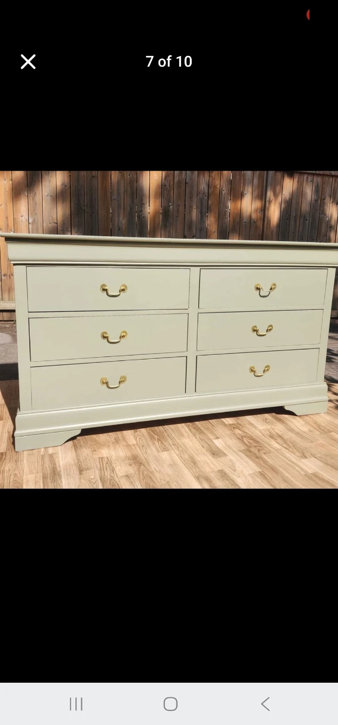Sage Green Dresser and Two Matching Nightstands - photo 2