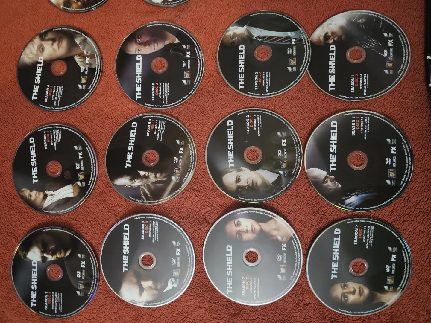 The Shield The Complete Series DVD Box Set - photo 4