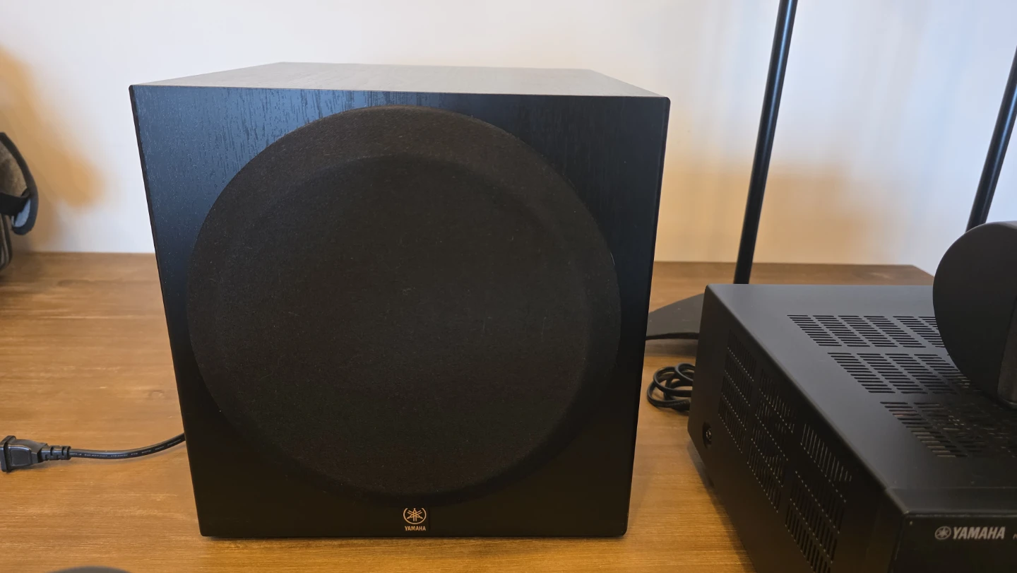 Yamaha HTR-3063 AV Receiver and Speaker System - photo 4