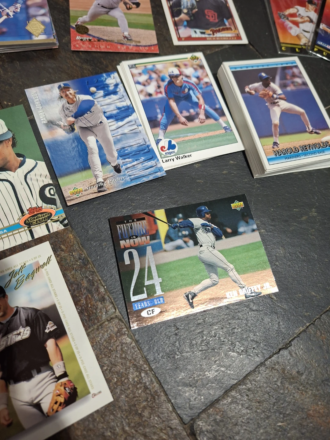 Vintage 1990s Baseball Trading Card Collection - photo 5