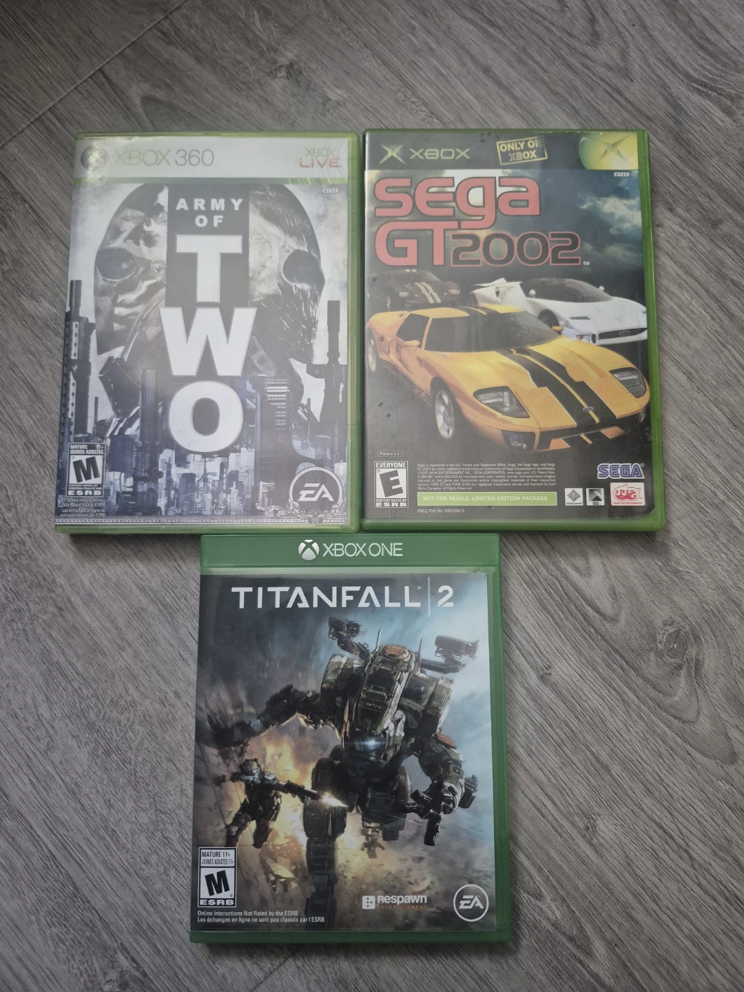 Xbox 360, Xbox, and Xbox One video games (3 titles)