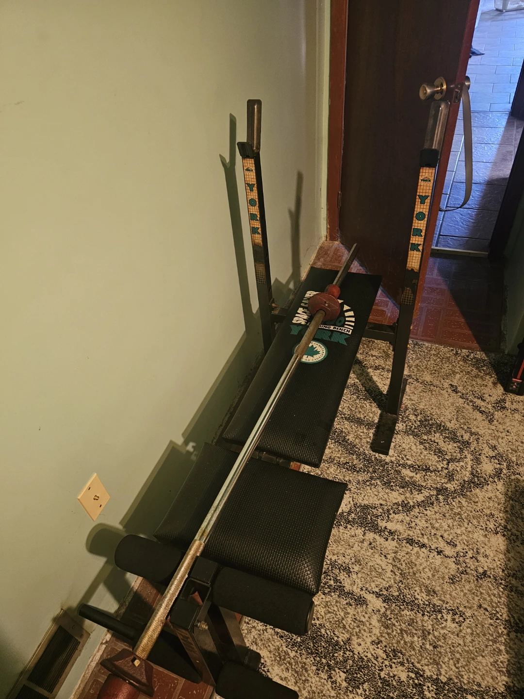 6 foot barbell barbell with cast iron collars - photo 3