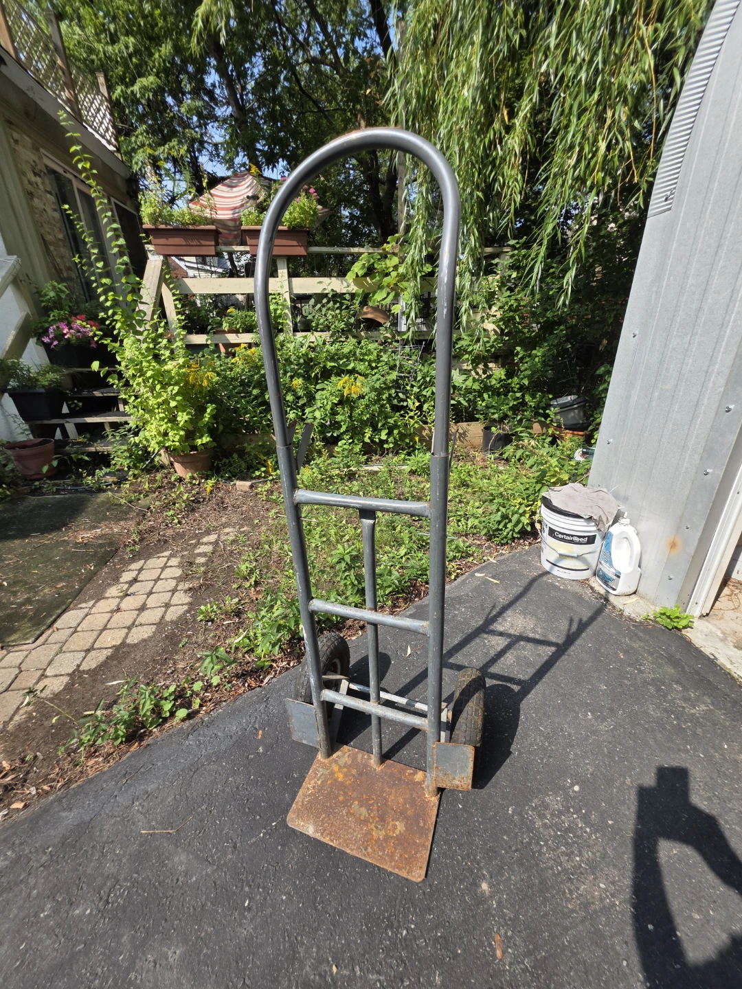 Heavy-Duty Steel Hand Truck