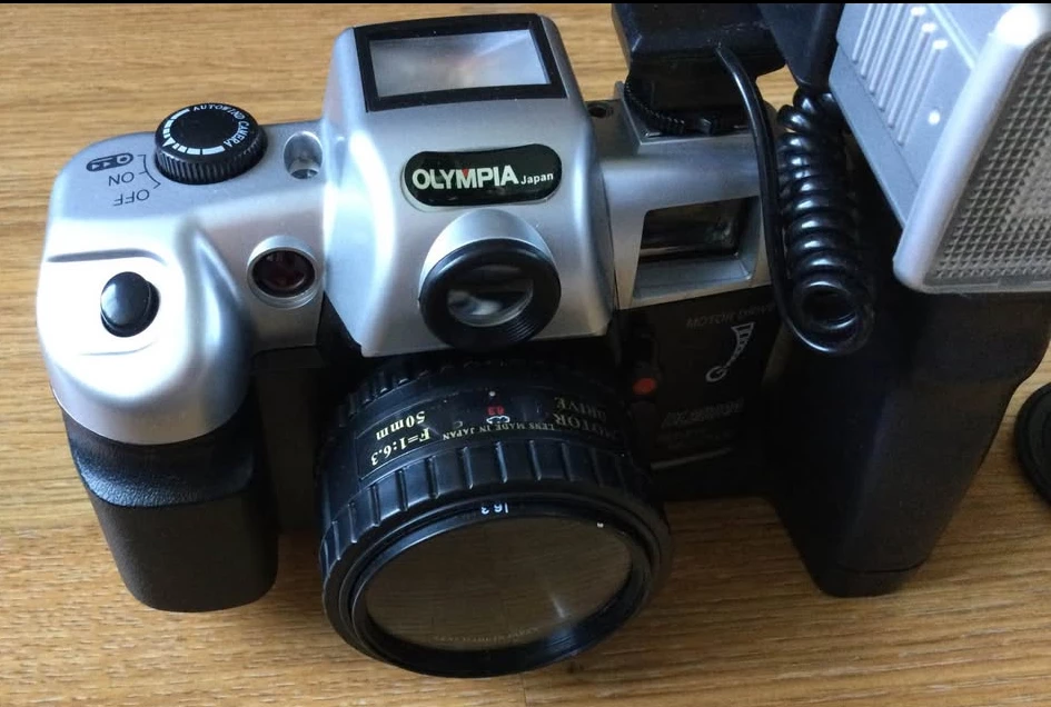 Olympia DL2000A 35mm Film Camera with Flash