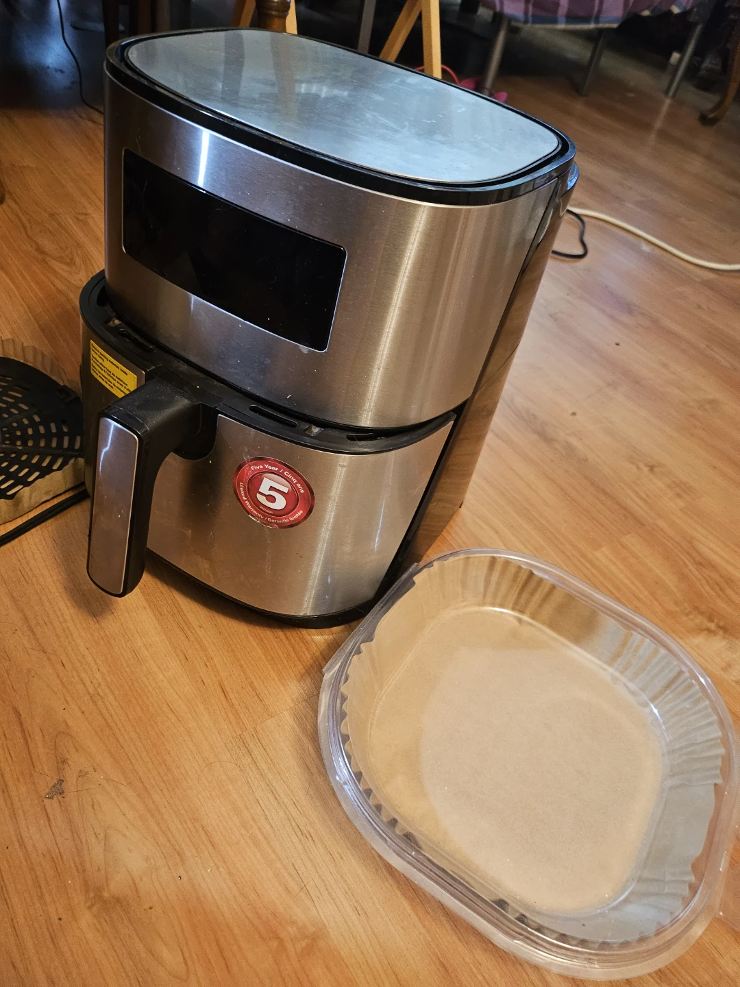 Air Fryer with Accessories in working condition