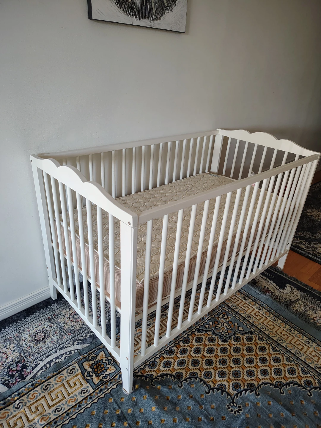 IKEA white baby crib - photo 2